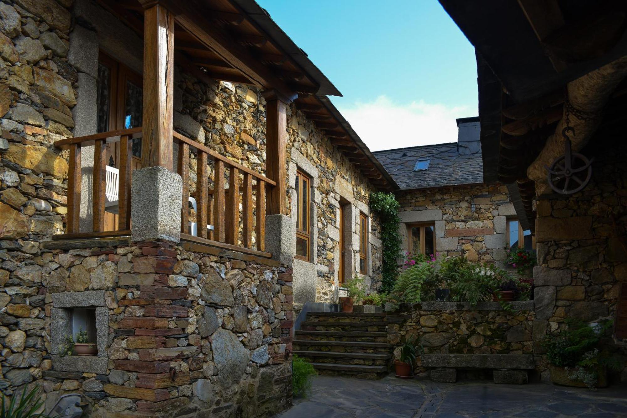 Casa Do Pinto Pensionat Arouca Exteriör bild